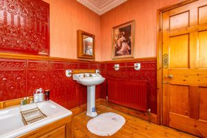 Bathroom- click for photo gallery